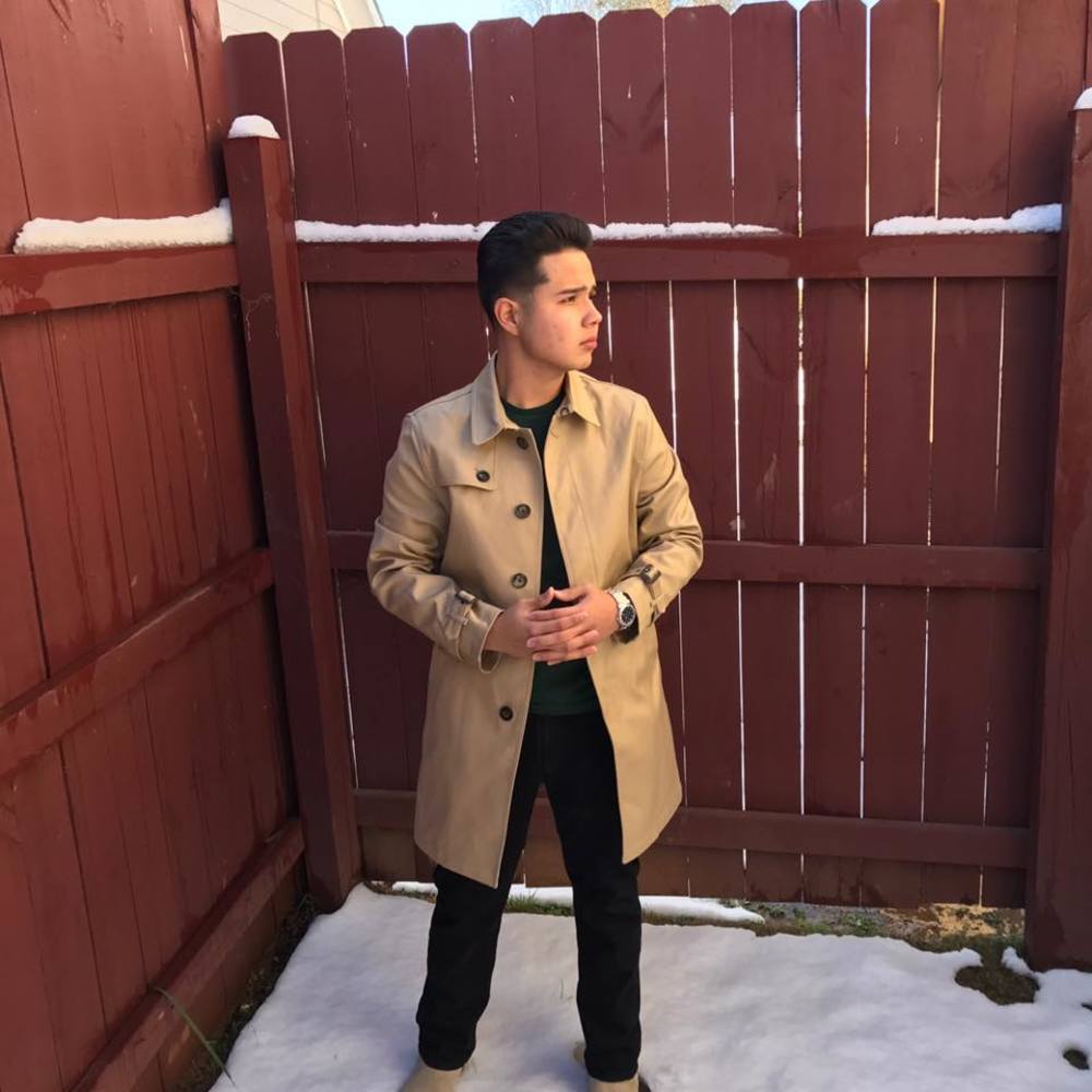 Meet your Posher, Christian